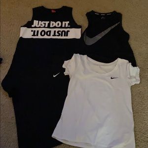 Nike Top Lot 2 Tanks 2 T-shirts All Size Medium